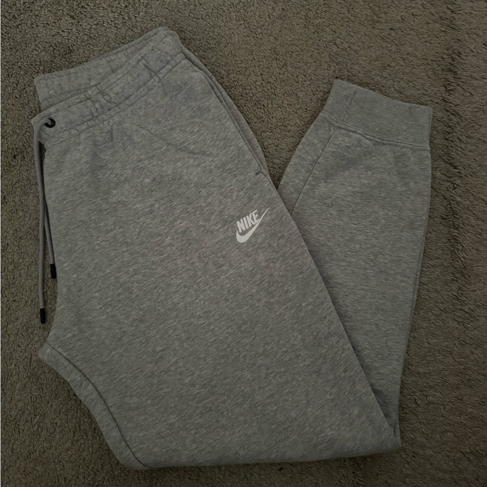 Nike Heather Gray Joggers